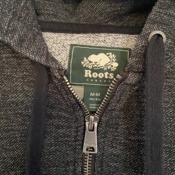 Roots Hoodie - Medium - Picture 4 of 6